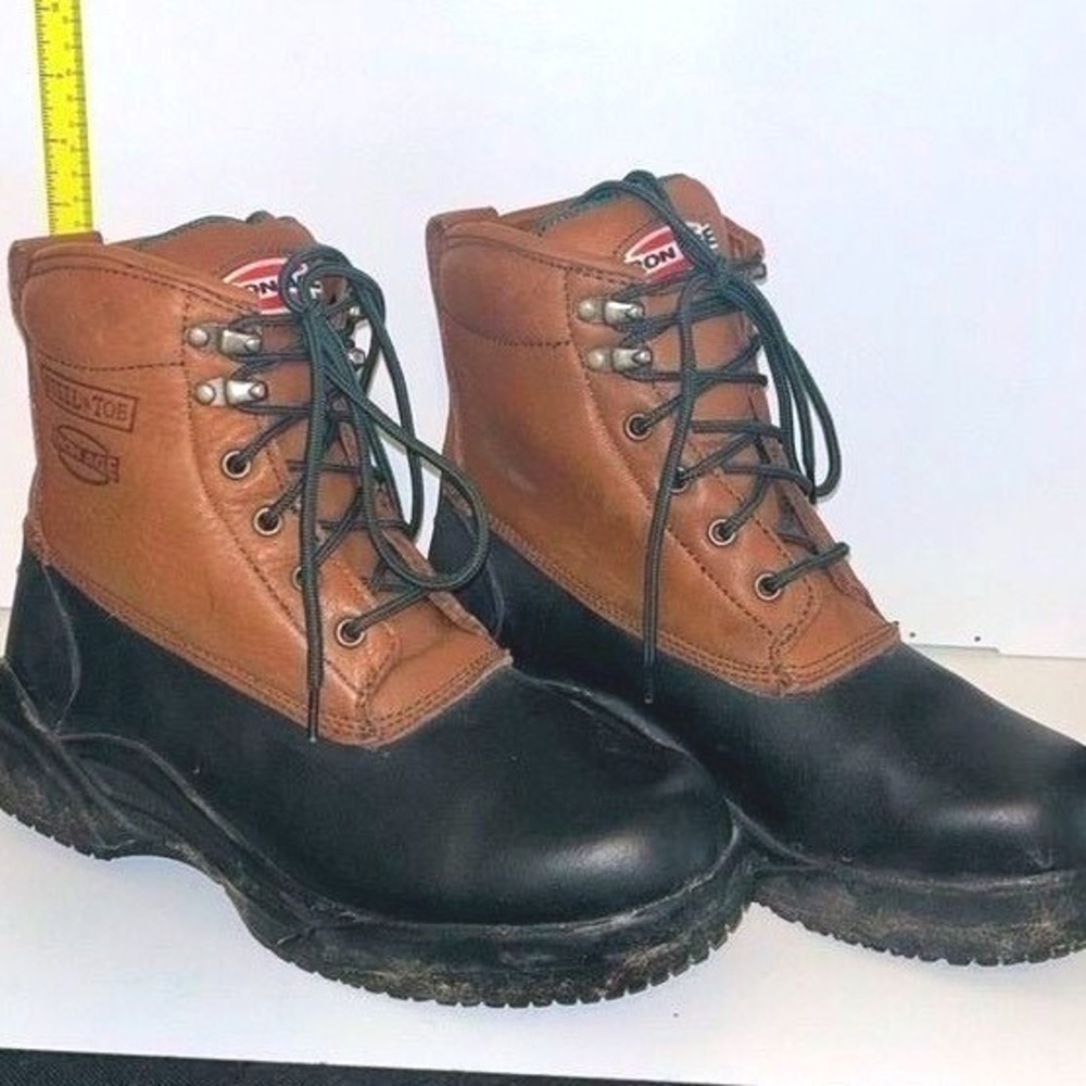 Iron Age ASTM F2413 Steel Toe Work Boots Men's‎ 7 Women's 9 EH